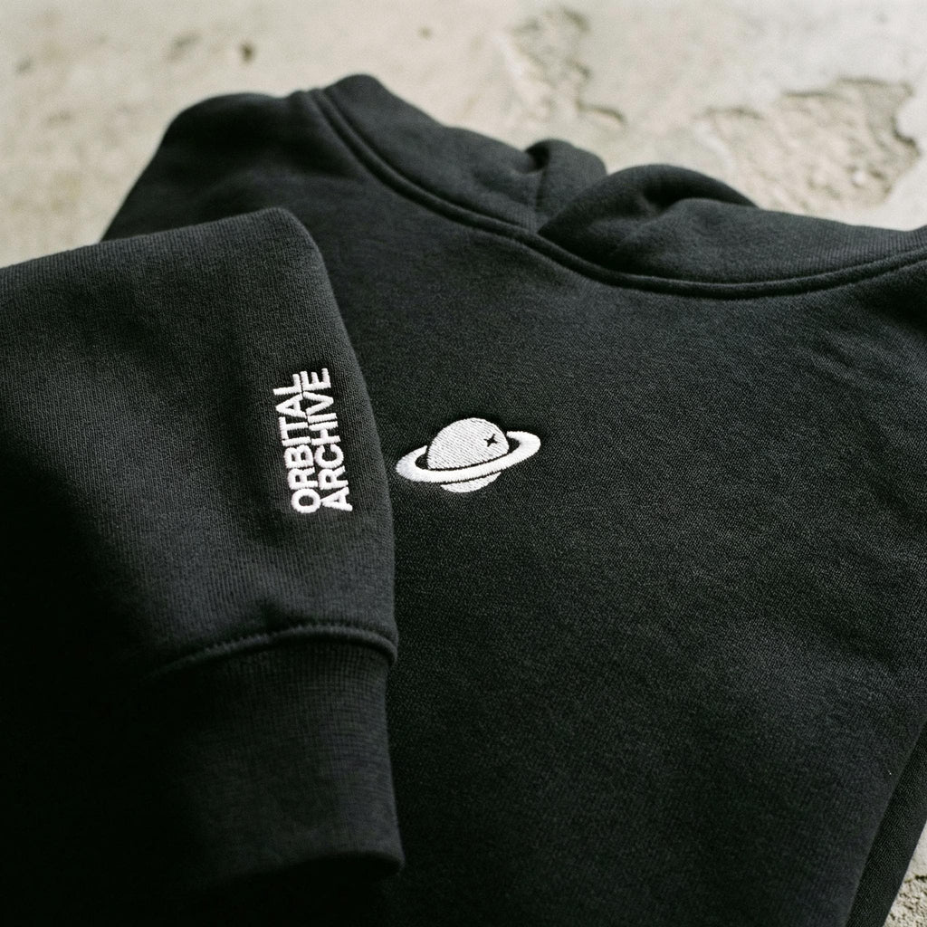 The Sentinel: Oversized Unisex Black Panther Hoodie – Streetwear Fit