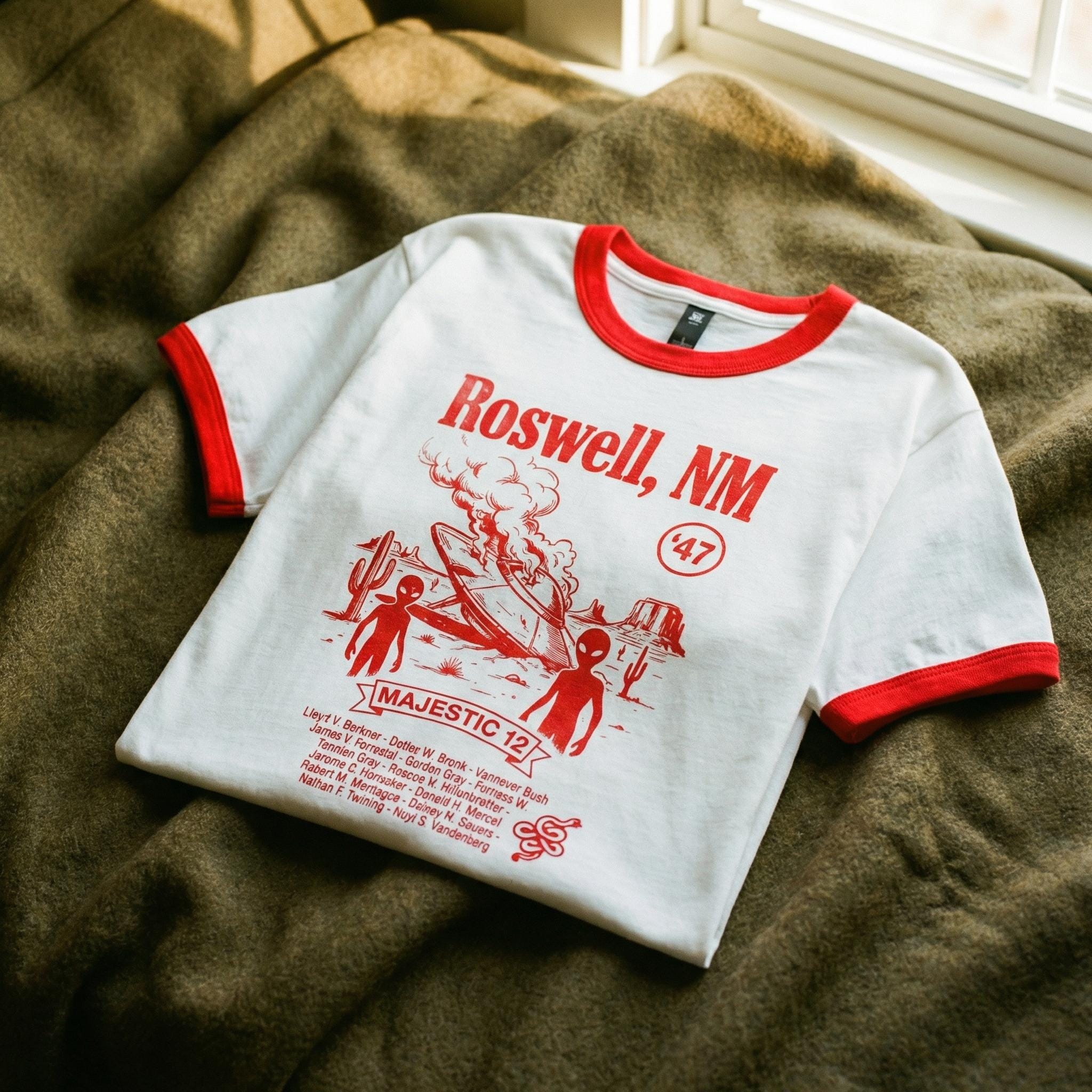 Roswell NM UFO crash ringer tee | Alien saucer graphic tee